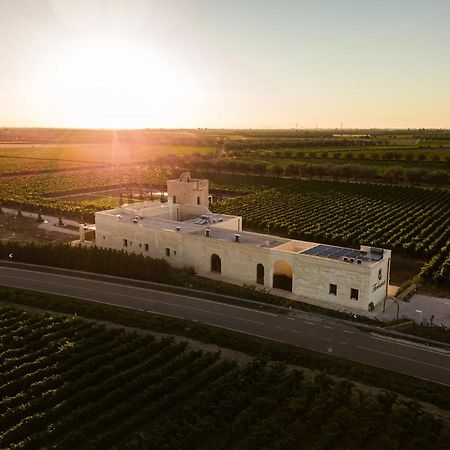 Masseria Torleanzi Wine Relais San Pietro Vernotico Eksteriør billede