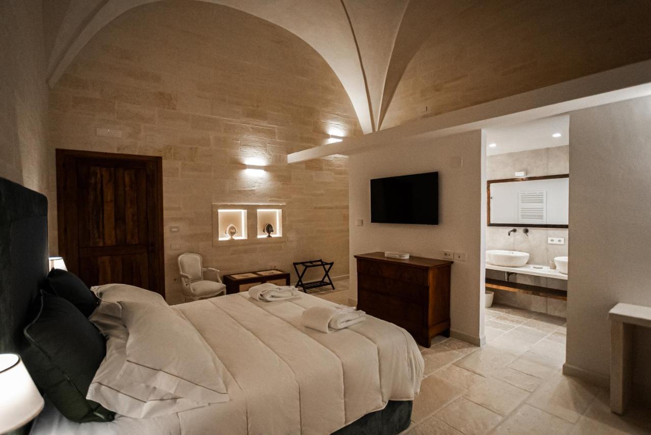 Masseria Torleanzi Wine Relais San Pietro Vernotico Eksteriør billede