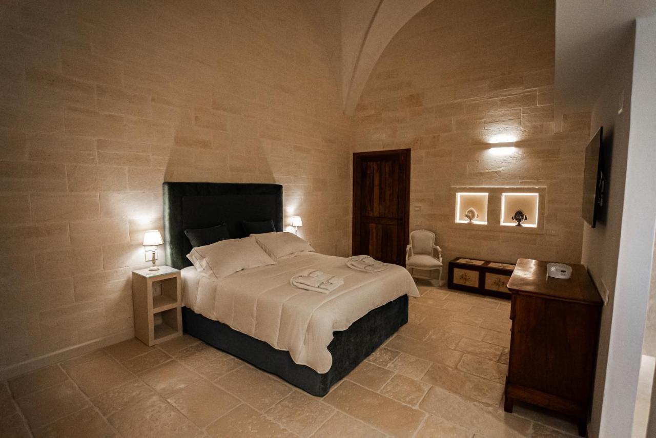 Masseria Torleanzi Wine Relais San Pietro Vernotico Eksteriør billede