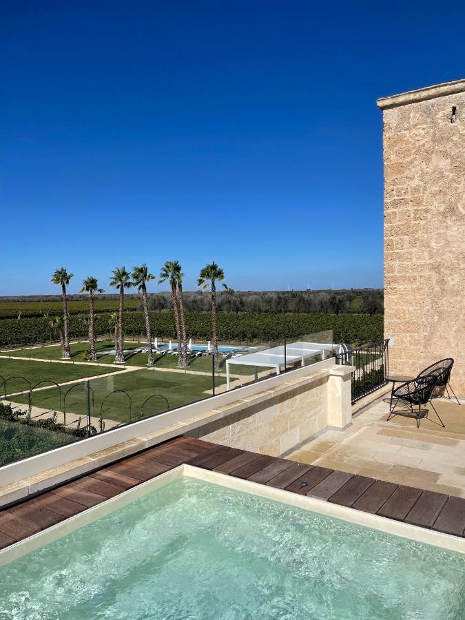 Masseria Torleanzi Wine Relais San Pietro Vernotico Eksteriør billede